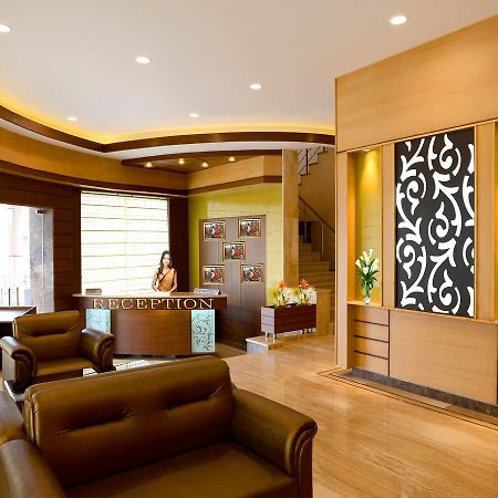 Anurag Hotel Катра Екстериор снимка