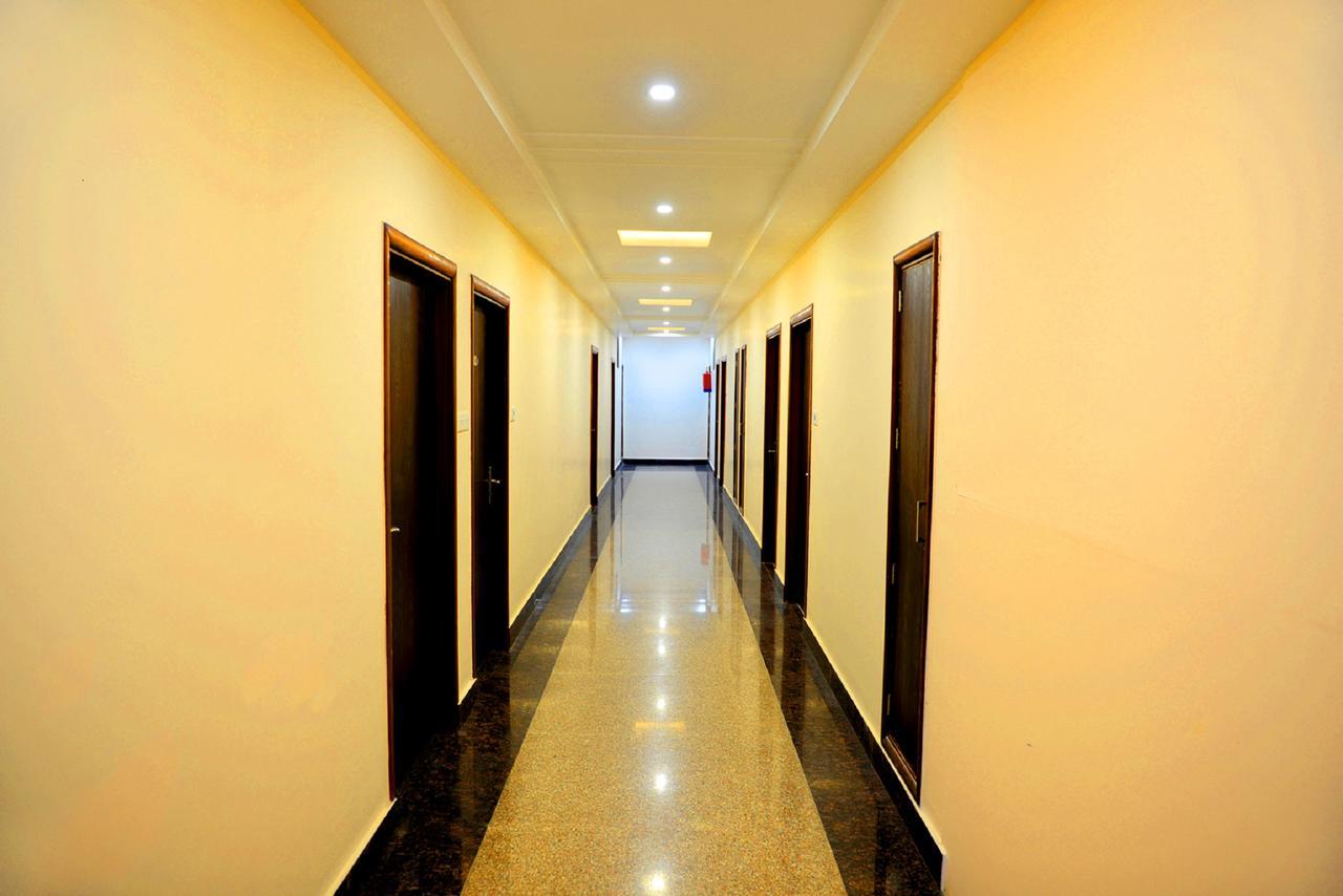 Anurag Hotel Катра Екстериор снимка